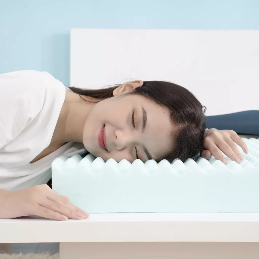 Nệm foam Goodnight Massage lượn sóng gọn nhẹ thoáng khí