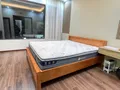 Mình mua đệm lò xò này ở cửa hàng lạng sơn rất ưng í với hãng và cả nhân viên ở đây. Đệm êm, thoải mái.Nhân viên rất chu đáo.  Đệm 220cm rất to nặng trời mưa rét các bạn nhân viên vẫn nhiệt tình vận chuyển cho. Cầu thang nhà mình hẹp, bê lên tầng 3 rất vất vả mà các bạn í vẫn nhiệt tình lại còn cảm ơn rối rít. Mình và vợ mình cảm thấy rất hài lòng với sự phục vụ của các bạn. Sẽ tiếp tục ủng hộ cửa hàng - Ảnh 1