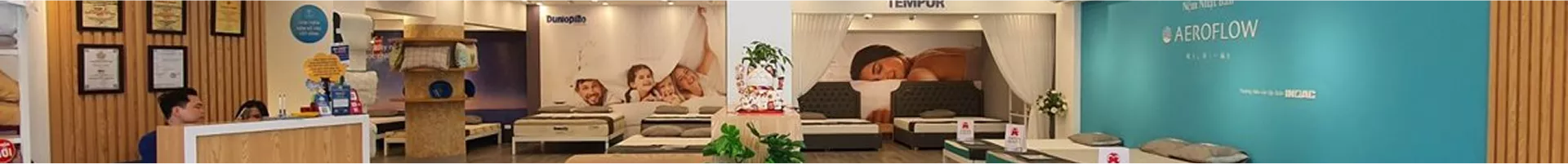 Banner store