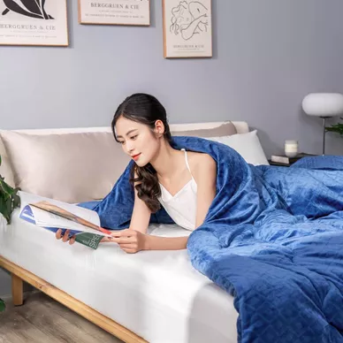 Chăn đông lông thỏ mềm mịn giữ ấm Amando Warm - Thumbnail