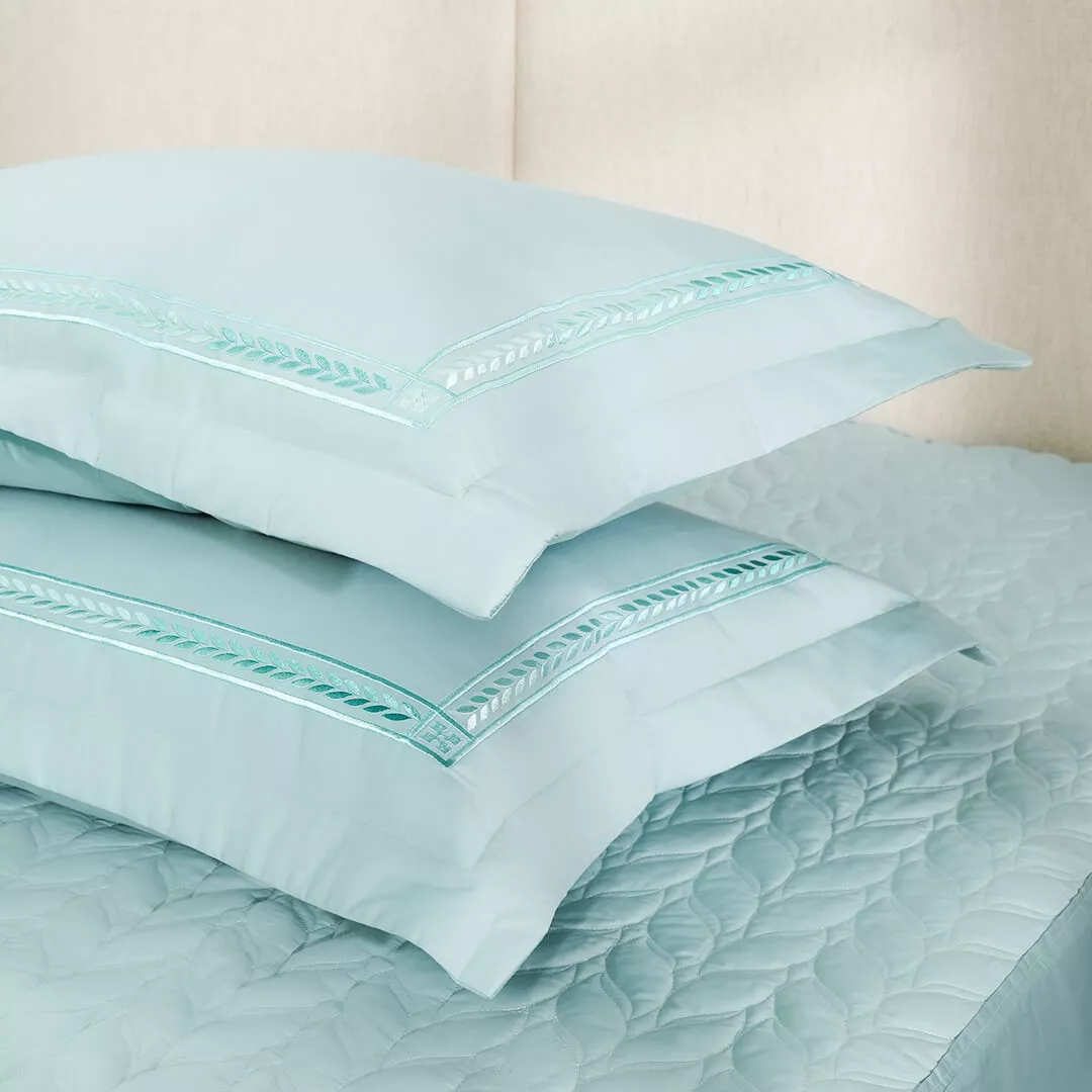Bộ ga chun chăn chần Amando thêu cotton satin màu xanh lá - Ảnh 8