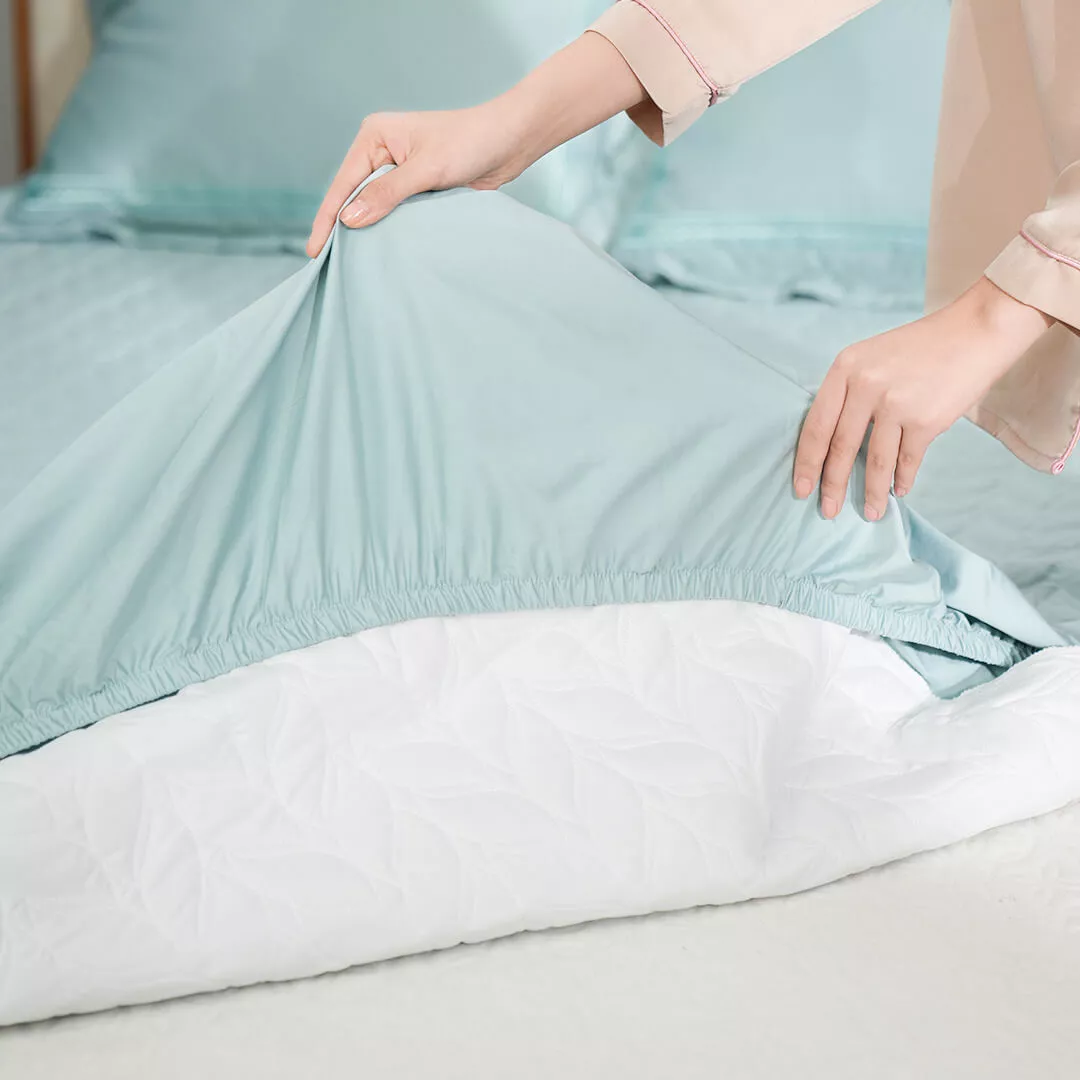 Bộ ga chun chăn chần Amando thêu cotton satin màu xanh lá - Ảnh 7