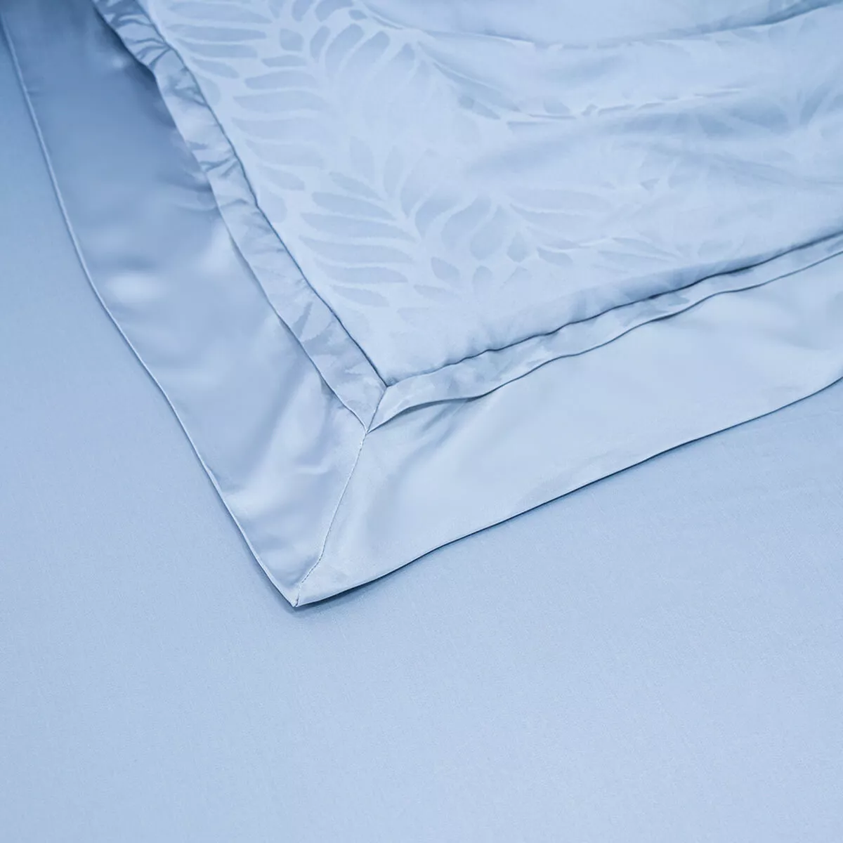 Bộ chăn ga Lụa tencel cao cấp Amando Lagom 5 chi tiết Màu Xanh dương - Ảnh 10