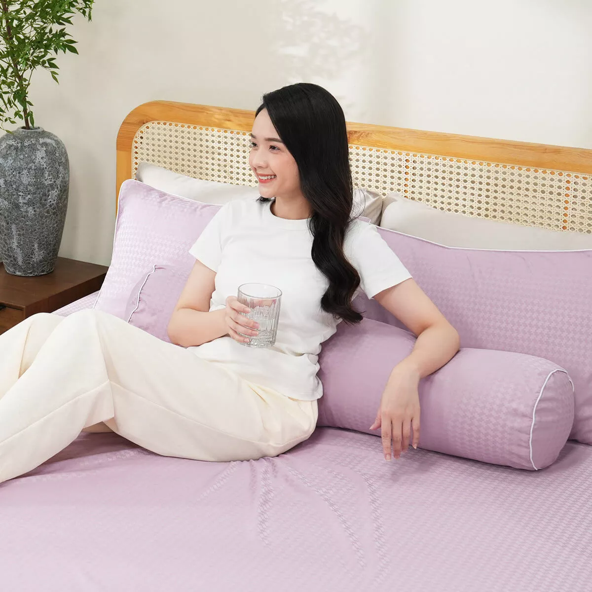 Bộ ga chun polyester gấm Amando Ellie đơn sắc 4 chi tiết Màu Tím - Ảnh 2