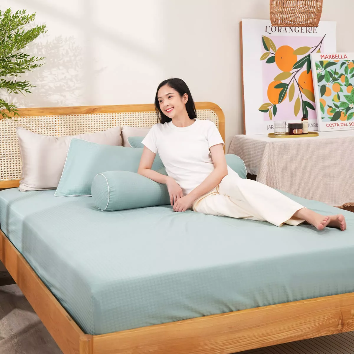 Bộ ga chun polyester gấm Amando Ellie đơn sắc 4 chi tiết Màu Xanh ngọc - Ảnh 2