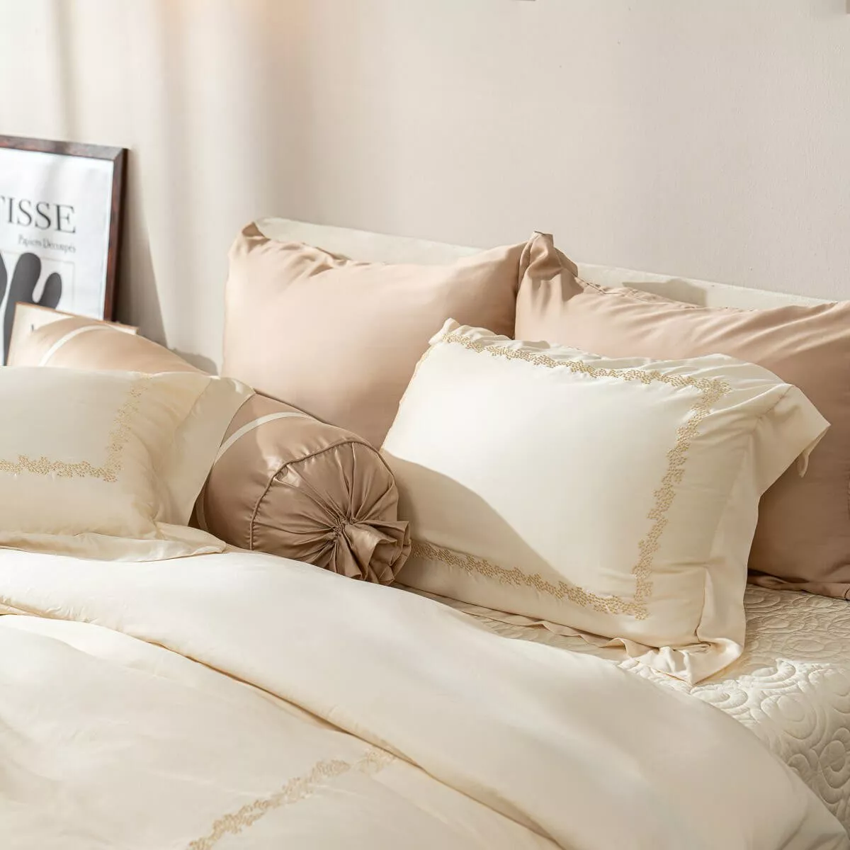 Bộ Chăn ga lụa tencel cao cấp Amando Soulmate 7 chi tiết màu Kem - Ảnh 6
