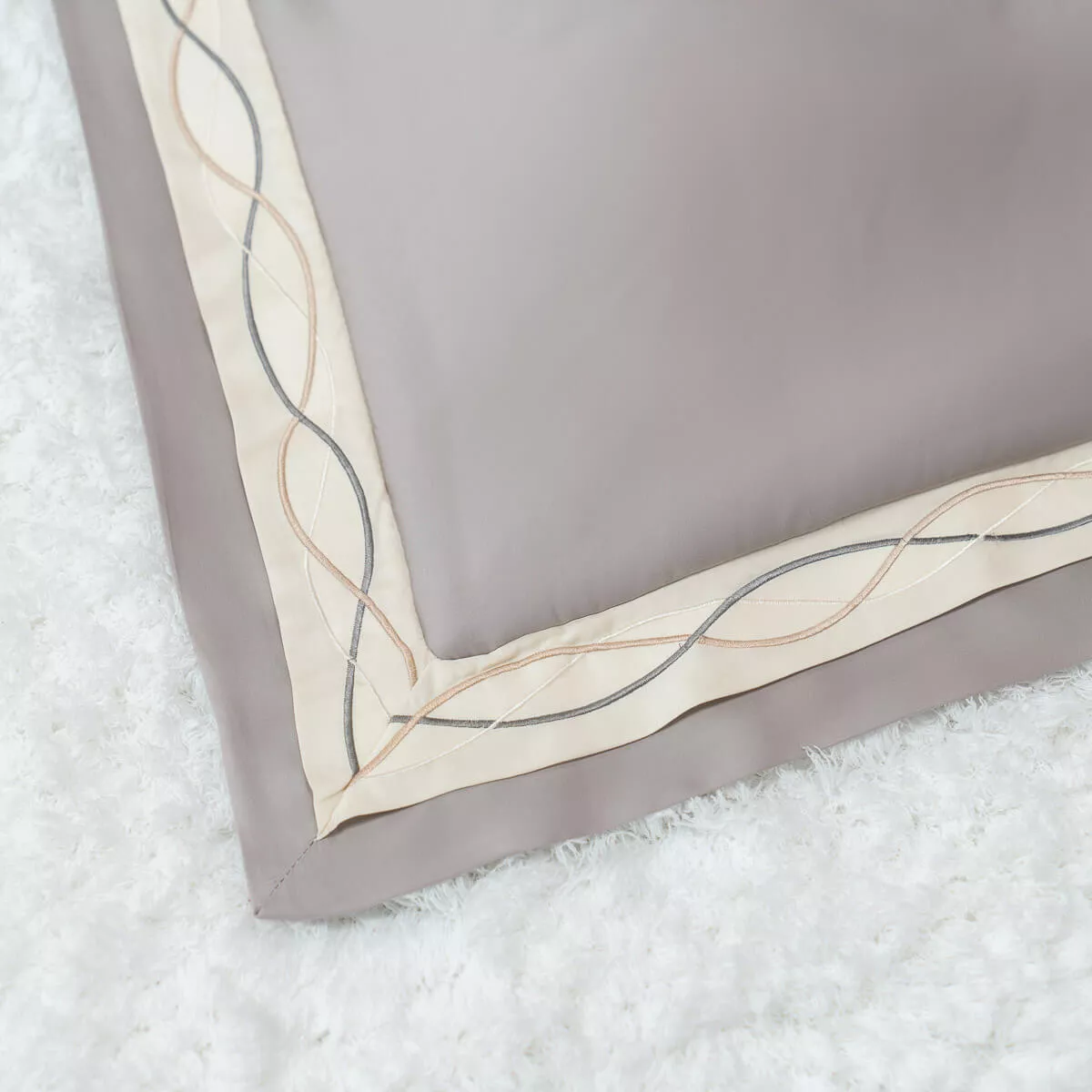 Bộ Chăn ga lụa tencel cao cấp Amando Soulmate 7 chi tiết màu Xám - Ảnh 5