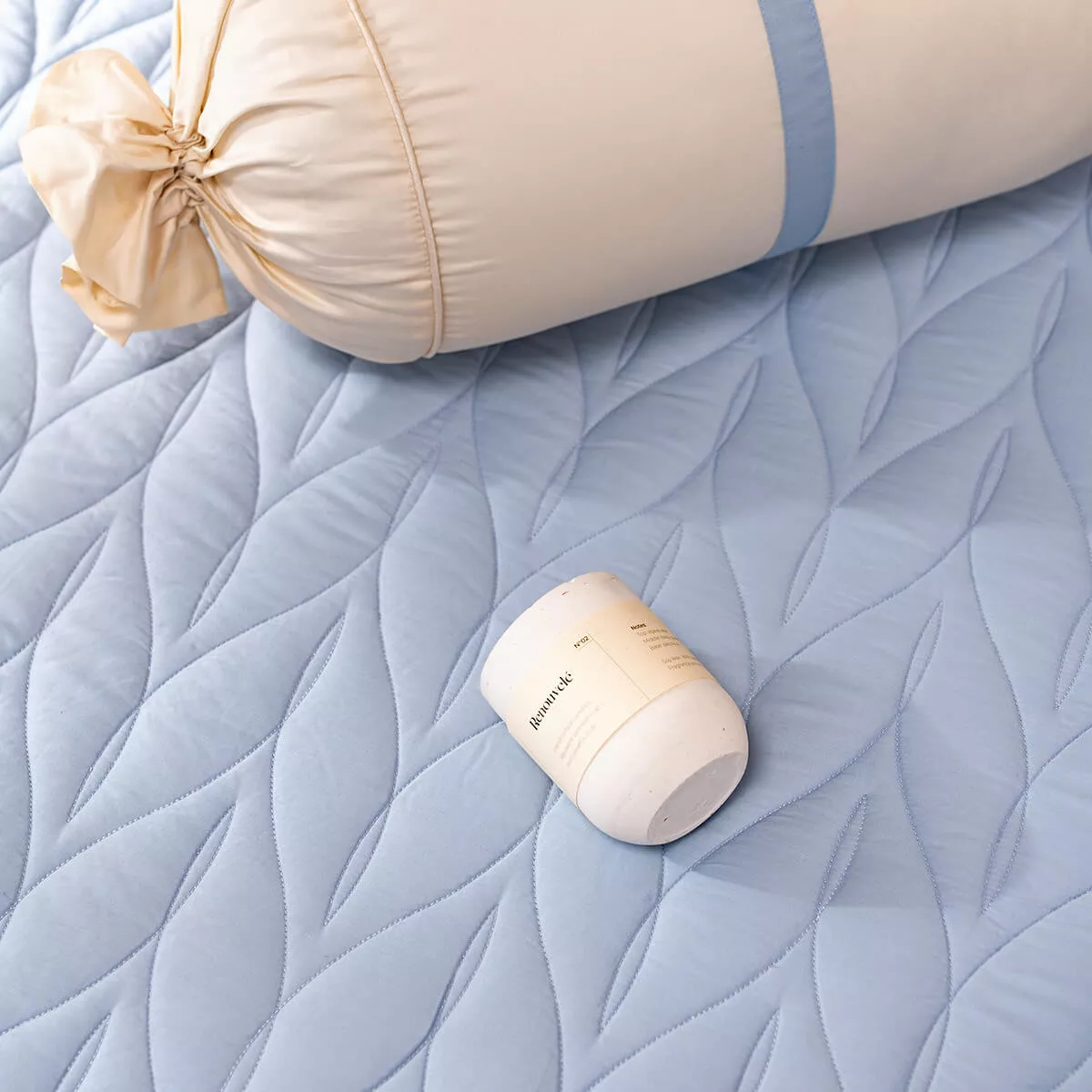 Bộ Chăn ga lụa tencel cao cấp Amando Soulmate 7 chi tiết màu Xanh - Ảnh 8